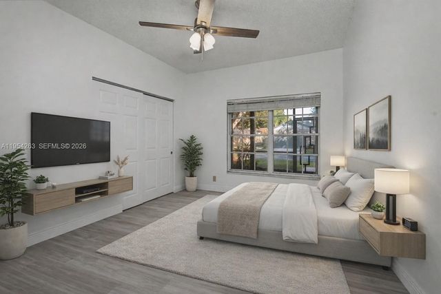 6569 Windsor Dr, Parkland, FL 33067