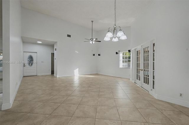 6569 Windsor Dr, Parkland, FL 33067