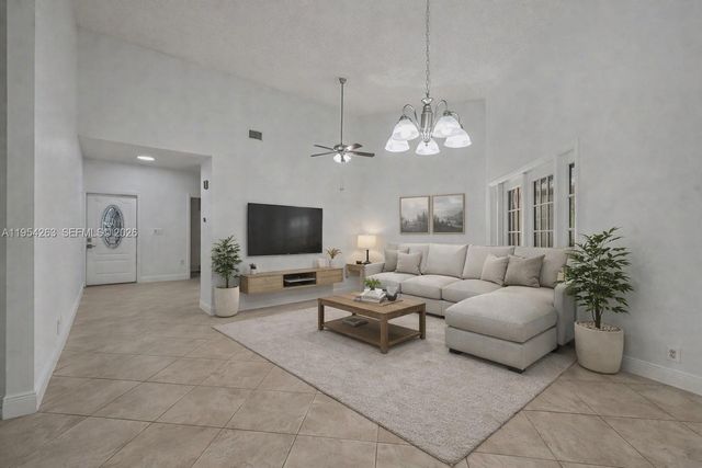 6569 Windsor Dr, Parkland, FL 33067