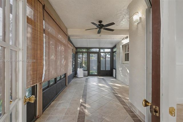 6569 Windsor Dr, Parkland, FL 33067