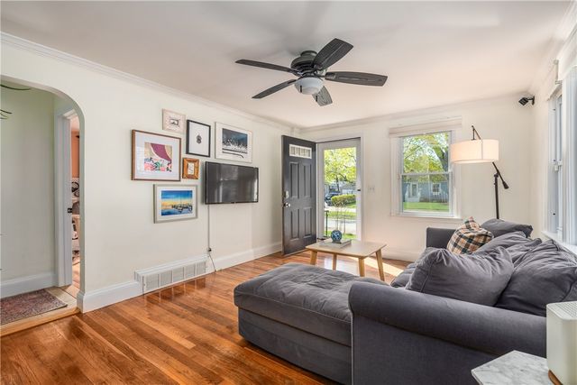 99 Dryden Boulevard, Warwick, RI 02888