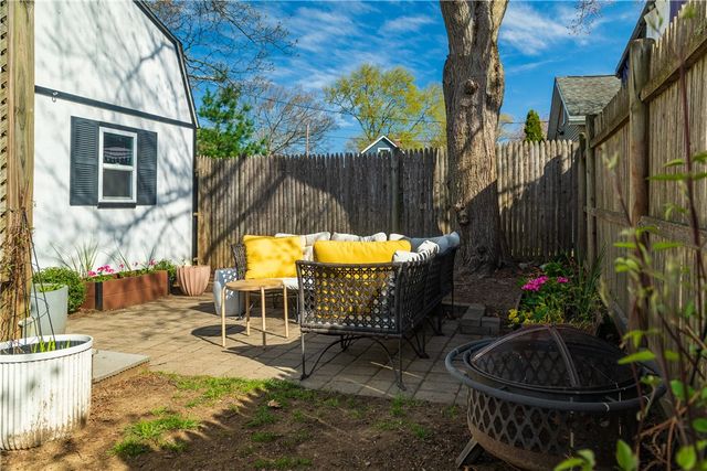 99 Dryden Boulevard, Warwick, RI 02888