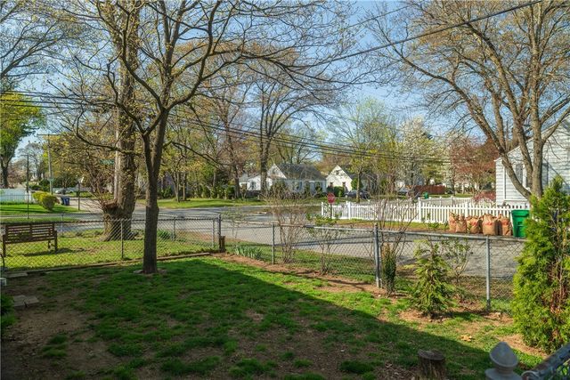 99 Dryden Boulevard, Warwick, RI 02888