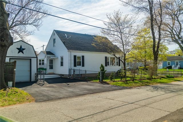 99 Dryden Boulevard, Warwick, RI 02888