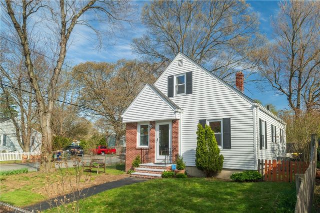 99 Dryden Boulevard, Warwick, RI 02888