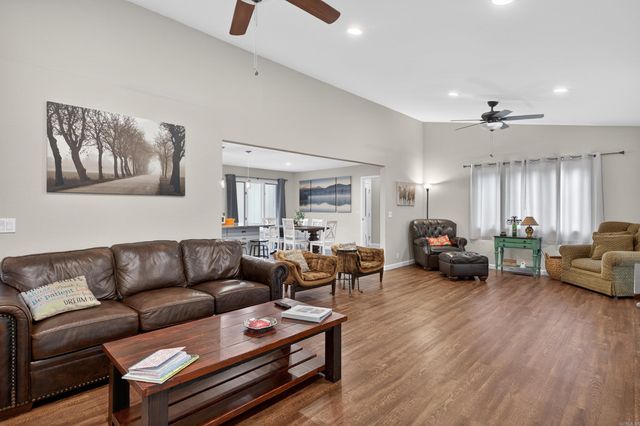 71 Hartura Way, Hot Springs Village, AR 71909