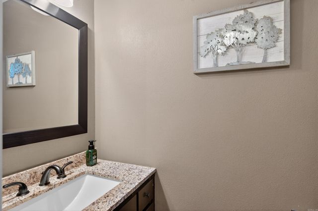 71 Hartura Way, Hot Springs Village, AR 71909