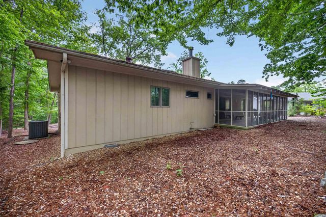 71 Hartura Way, Hot Springs Village, AR 71909