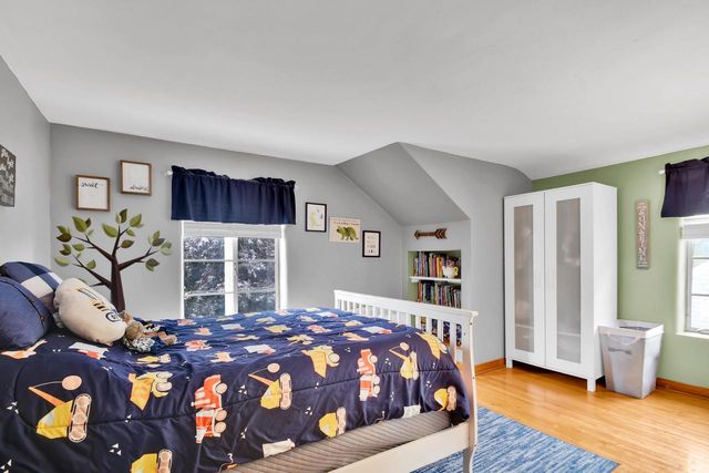 1713 Taylor LANE, West Bend, WI 53090