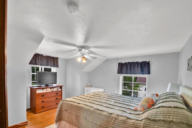1713 Taylor LANE, West Bend, WI 53090