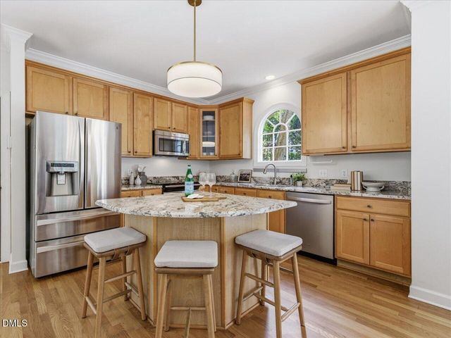 102 Winston Ridge Drive, Chapel Hill, NC 27516