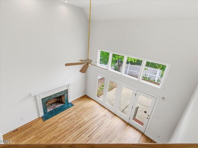 102 Winston Ridge Drive, Chapel Hill, NC 27516