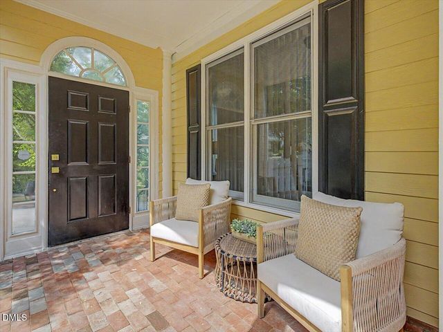 102 Winston Ridge Drive, Chapel Hill, NC 27516