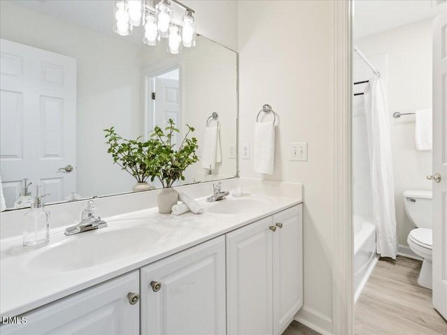 102 Winston Ridge Drive, Chapel Hill, NC 27516