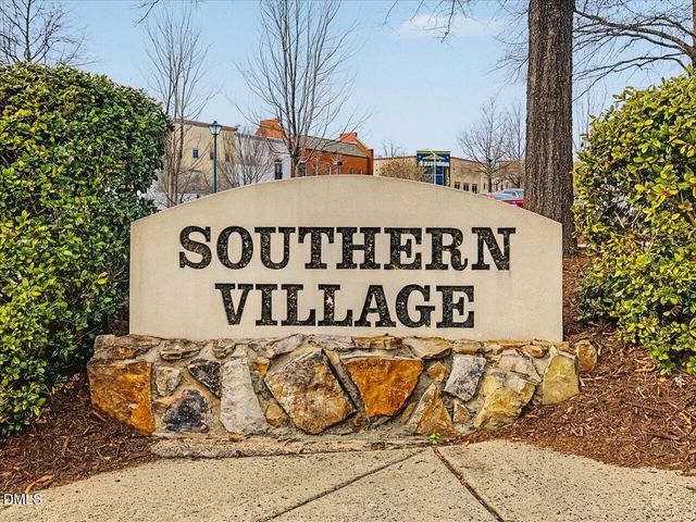 102 Winston Ridge Drive, Chapel Hill, NC 27516