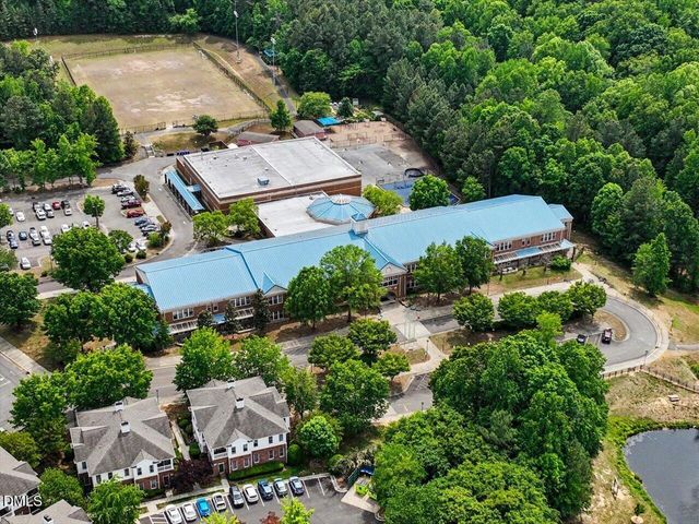 102 Winston Ridge Drive, Chapel Hill, NC 27516