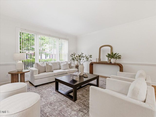 102 Winston Ridge Drive, Chapel Hill, NC 27516
