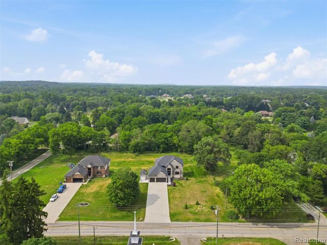 3007 28 Mile Road, Washington, MI 48094