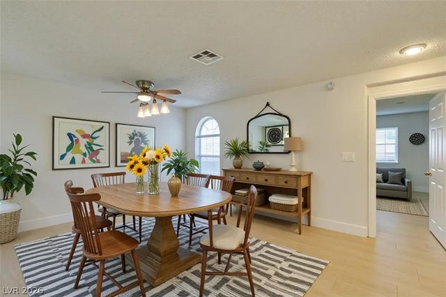 1800 Edmond Street 124, Las Vegas, NV 89146