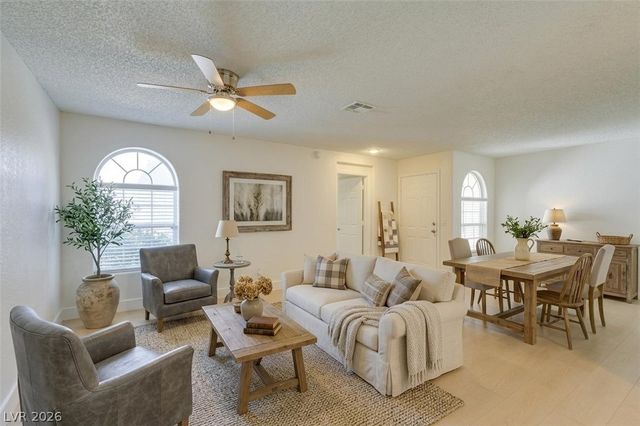 1800 Edmond Street 124, Las Vegas, NV 89146