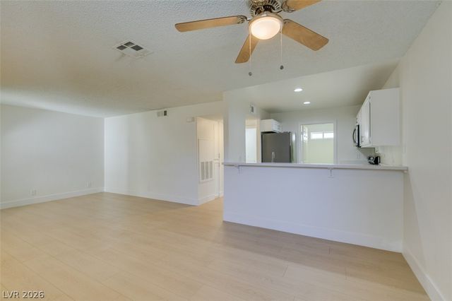 1800 Edmond Street 124, Las Vegas, NV 89146