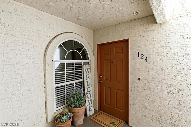 1800 Edmond Street 124, Las Vegas, NV 89146