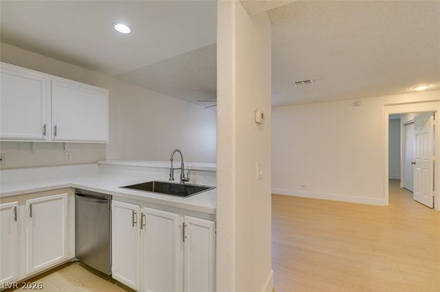 1800 Edmond Street 124, Las Vegas, NV 89146