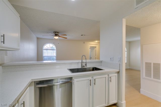 1800 Edmond Street 124, Las Vegas, NV 89146