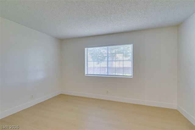 1800 Edmond Street 124, Las Vegas, NV 89146