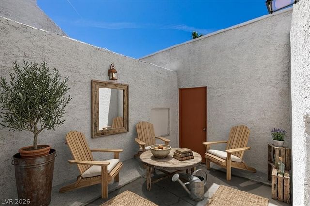 1800 Edmond Street 124, Las Vegas, NV 89146