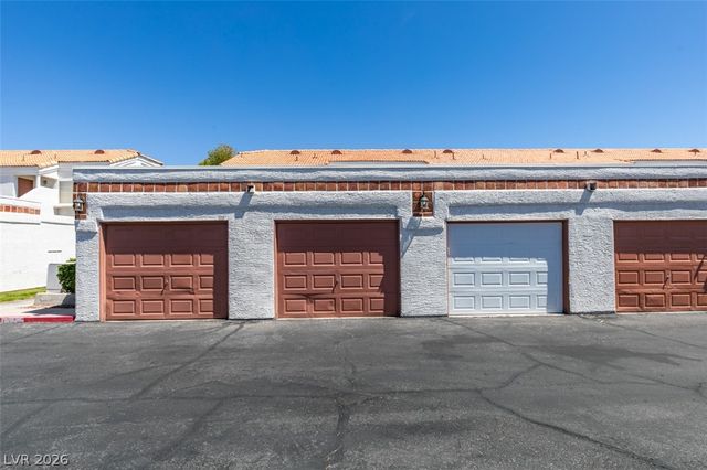 1800 Edmond Street 124, Las Vegas, NV 89146