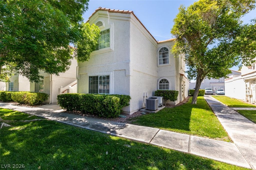 1800 Edmond Street 124, Las Vegas, NV 89146