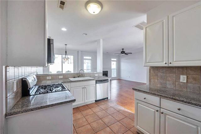 331 Mirramont Court, Woodstock, GA 30189