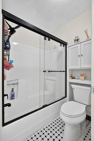 7301 W 101st Street 309, Bloomington, MN 55438