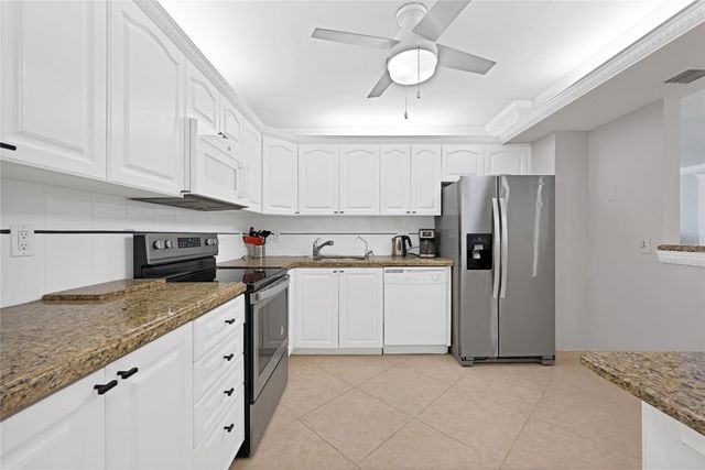 1980 S Ocean Drive 15L, Hallandale Beach, FL 33009