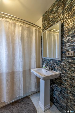 40 Sanitarium Road, Windham, CT 06266