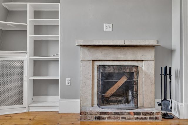 16 Hancock St 5F, Boston, MA 02114