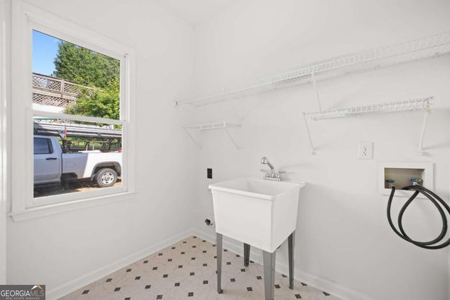 1001 Woodward Park Drive, Suwanee, GA 30024