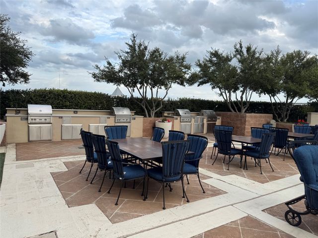 330 Las Colinas Boulevard E 348, Irving, TX 75039