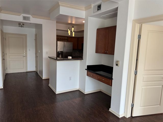330 Las Colinas Boulevard E 348, Irving, TX 75039
