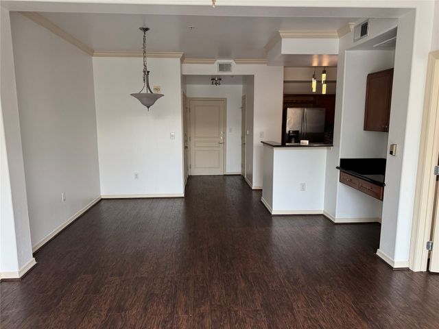 330 Las Colinas Boulevard E 348, Irving, TX 75039