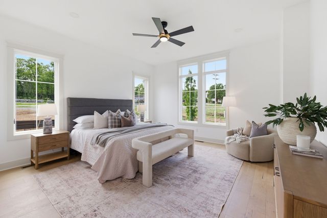 3918B Cross Creek Rd, Nashville, TN 37215