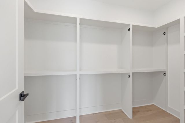 3918B Cross Creek Rd, Nashville, TN 37215