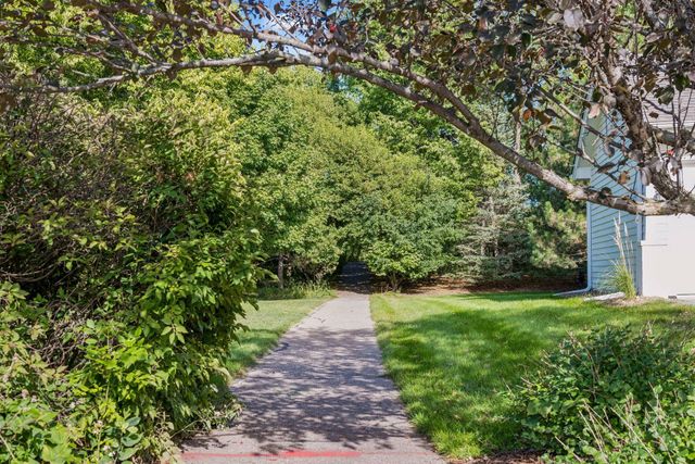 27125 Marsh Pointe Court, Shorewood, MN 55331