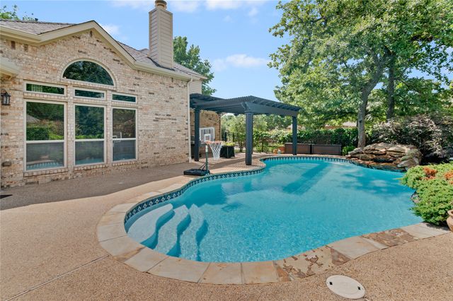 1914 Jesse Way, Corinth, TX 76210