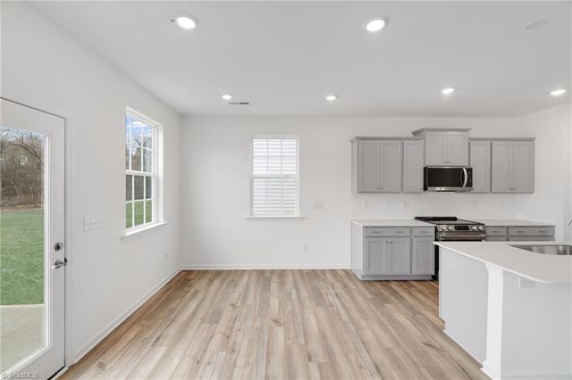 5265 Amaryllis Way, Winston-salem, NC 27104