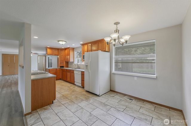 13108 107th Avenue Ct E, Puyallup, WA 98374