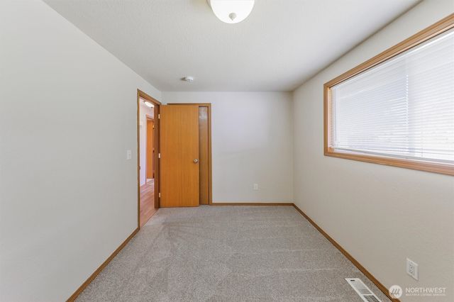 13108 107th Avenue Ct E, Puyallup, WA 98374