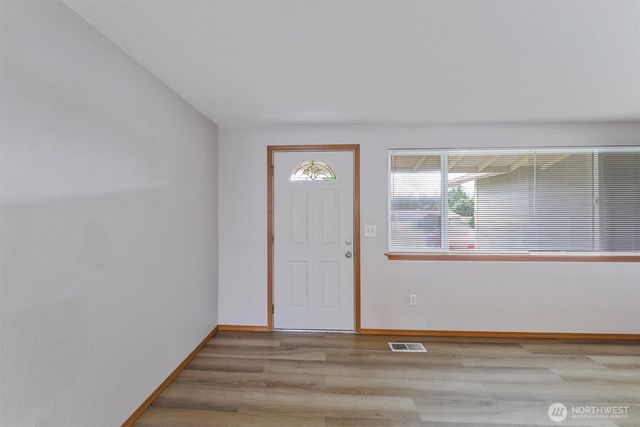 13108 107th Avenue Ct E, Puyallup, WA 98374