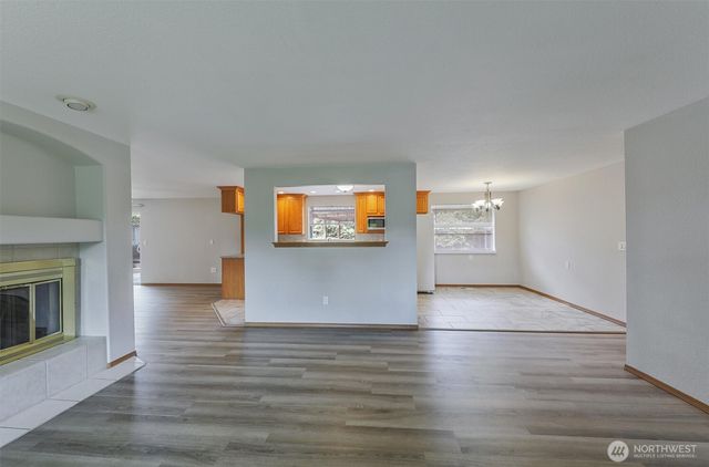 13108 107th Avenue Ct E, Puyallup, WA 98374